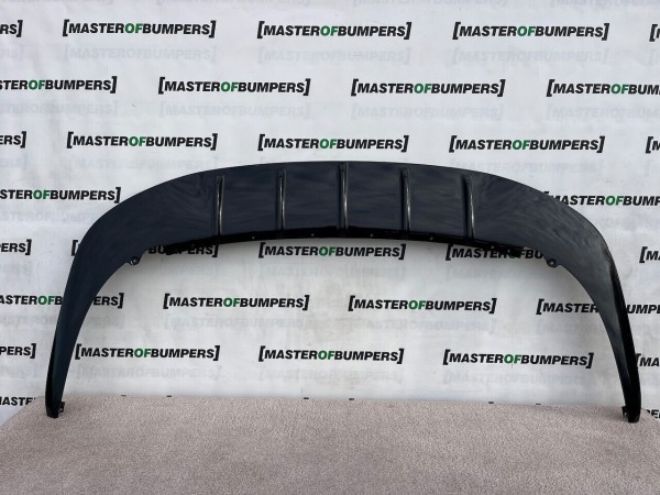 Bentley Flying Spur Mulliner S Saloon 2019-2024 Rear Bumper Black Lip Genuine Bentley Flying Spur Mulliner S Saloon 2019-2024 Rear Bumper Black Lip Genuine
