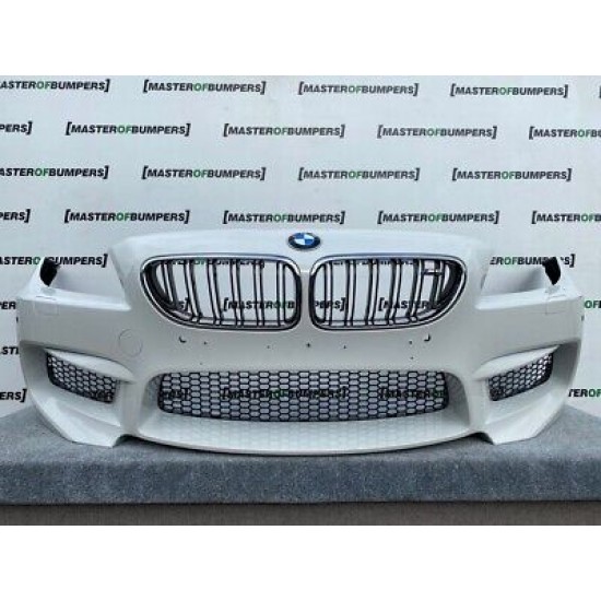 BMW M6 F12 F13 F06 2013-2018 Front Bumper In White 4 X Pdc Genuine [B768]