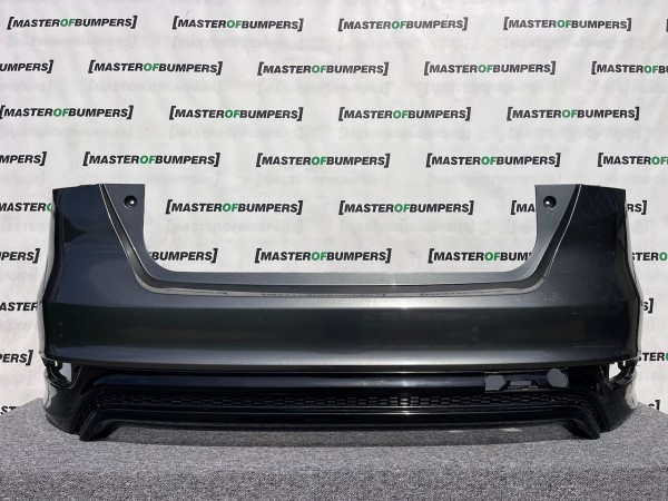Ford Focus Zetec S Titanium St Line 2015-2017 Rear Bumper No Pdc Genuine [f560]