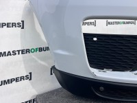 Land Rover Evoque Se Suv 2015-2018 Front Bumper 4 Pdc Jets Genuine [p614]