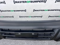 Mitsubishi Pajero Shogun Exceed 2000-2002 Front Bumper Genuine [m428]