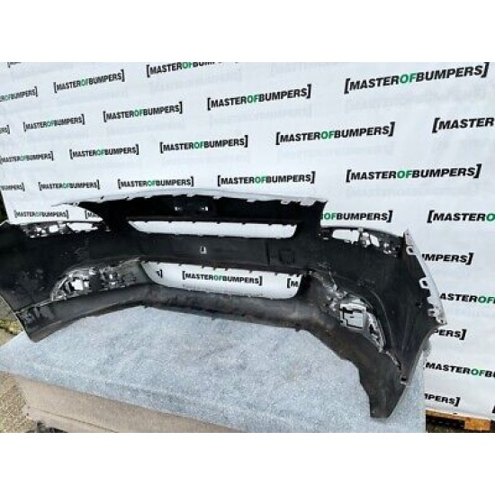 Peugeot 5008 Hdi Active 2010-2013 Front Bumper Silver With Lip Genuine [c248]