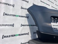 Range Rover Evoque Se Mk1 2011-2015 Front Bumper 4 Pdc + Jets Genuine [p718]
