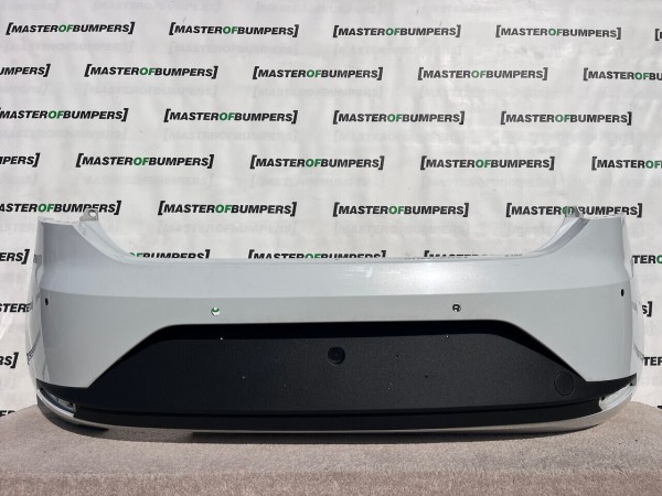 Seat Leon Fr Hatchback 2013-2016 Rear Bumper 4 Pdc White Genuine [o560]
