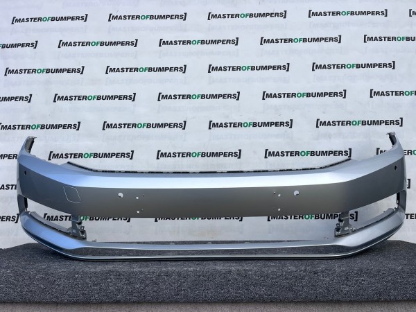 VW Passat Trendline Bluemotion B8 2015-2019 Front Bumper 4 Pdc Genuine [v466]