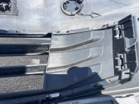 VW Touran Mk2 5t Mpv 2015-2022 Front Bumper 4 Pdc +jets Genuine [v584]