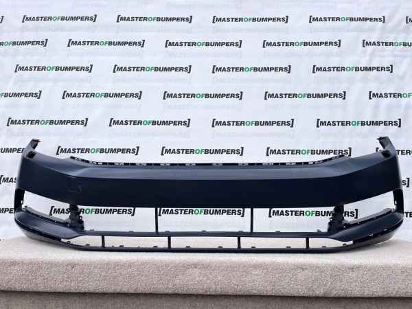 VW Passat Se Bluemotion B8 2015-2019 Front Bumper No Pdc + Jets Genuine [v670]