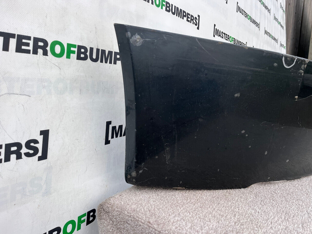 Aston Martin Vantage I V8 2005-2010 Front Bumper No Pdc Genuine [p920]