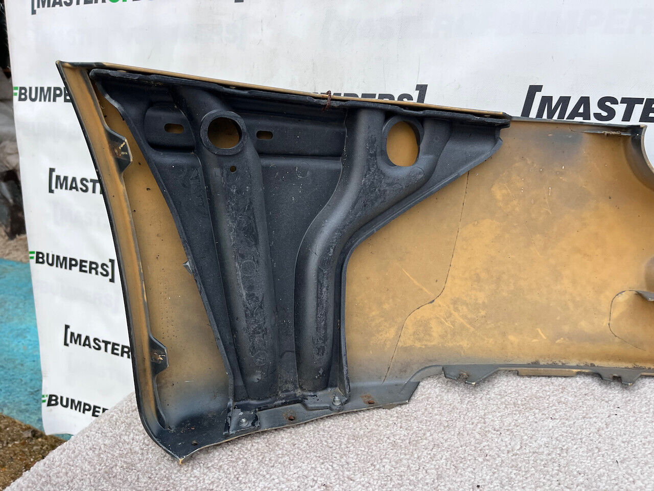 Aston Martin Vantage I V8 2005-2010 Front Bumper No Pdc Genuine [p920]