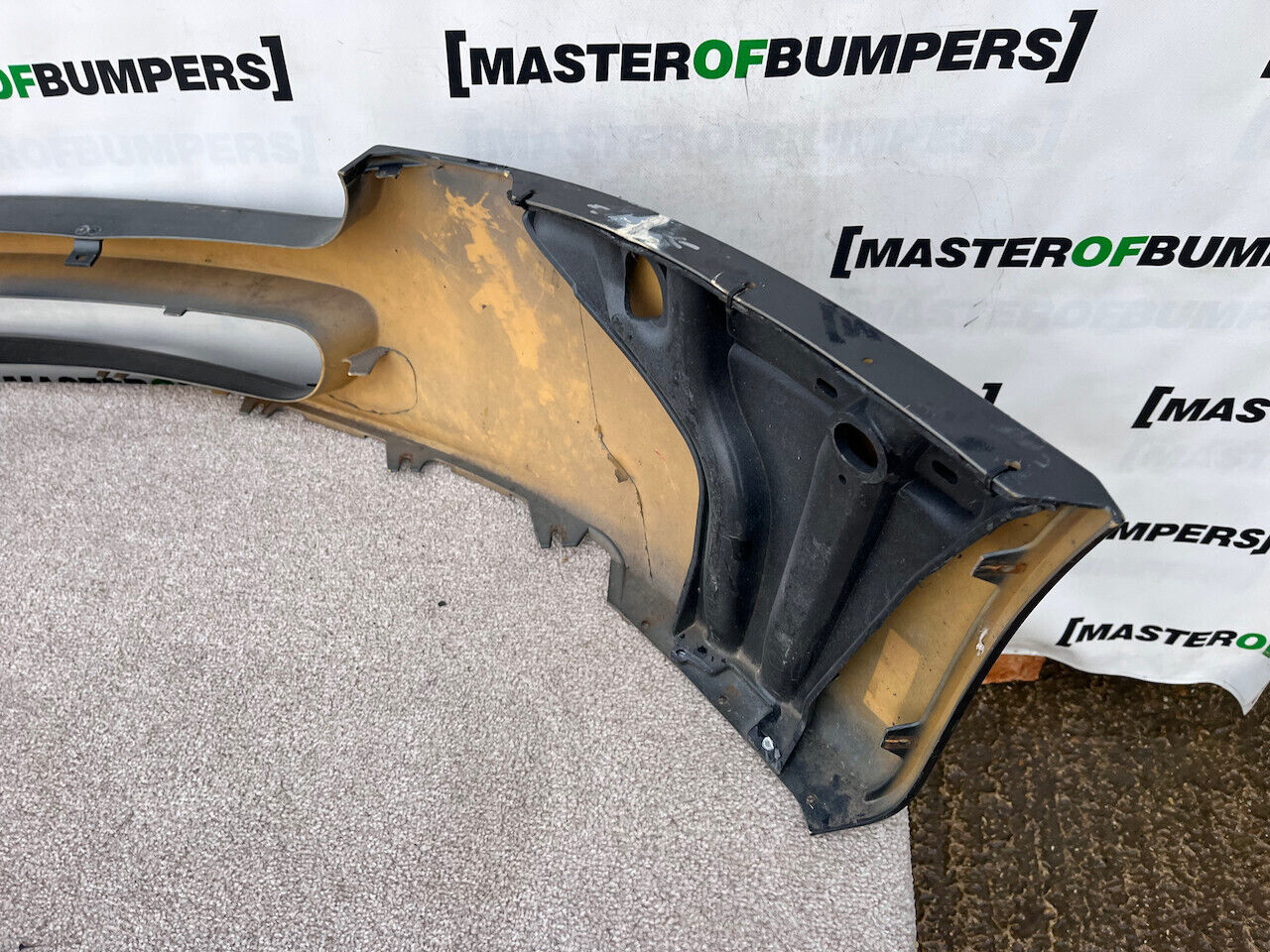 Aston Martin Vantage I V8 2005-2010 Front Bumper No Pdc Genuine [p920]