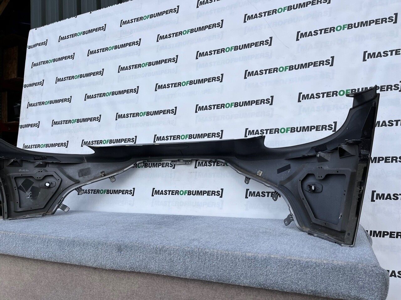 Aston Martin Vantage V8 Turbo 2018-2022 Front Bumper Grey Genuine [p712]