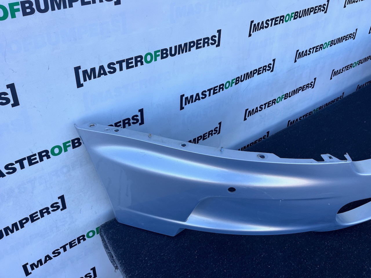 Aston Martin Dbs Volante V12 2007-2012 Front Bumper Pdc Genuine [p760]