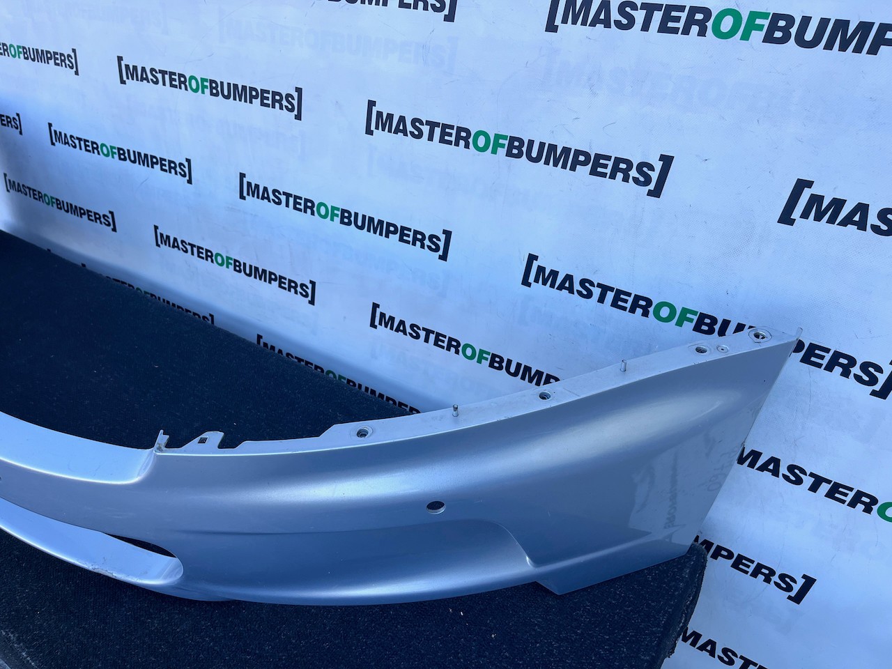 Aston Martin Dbs Volante V12 2007-2012 Front Bumper Pdc Genuine [p760]
