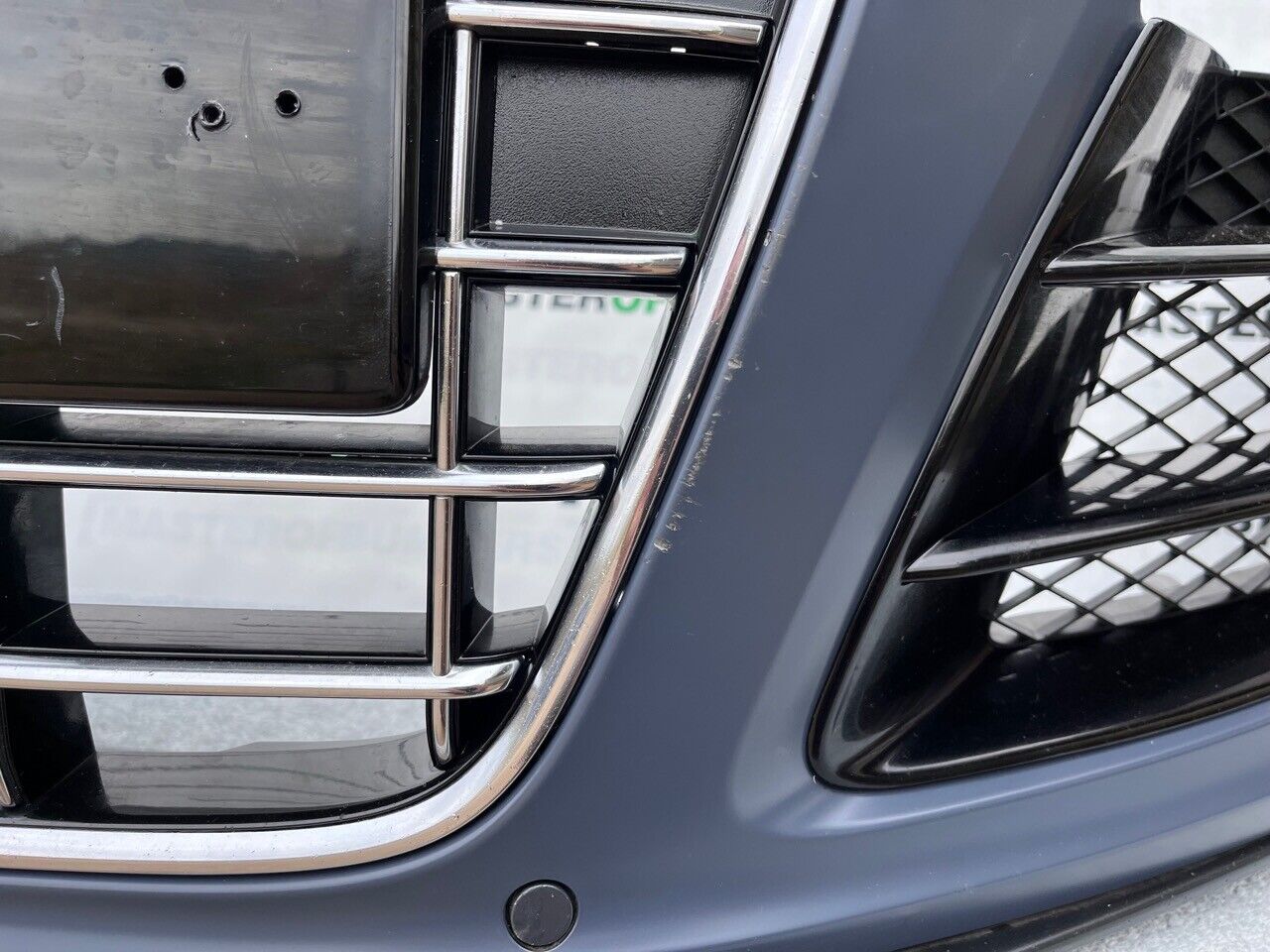 Audi R8 Plus V10 Mk1 2007-2012 Front Bumper In Primer W/grilles Genuine [a129]