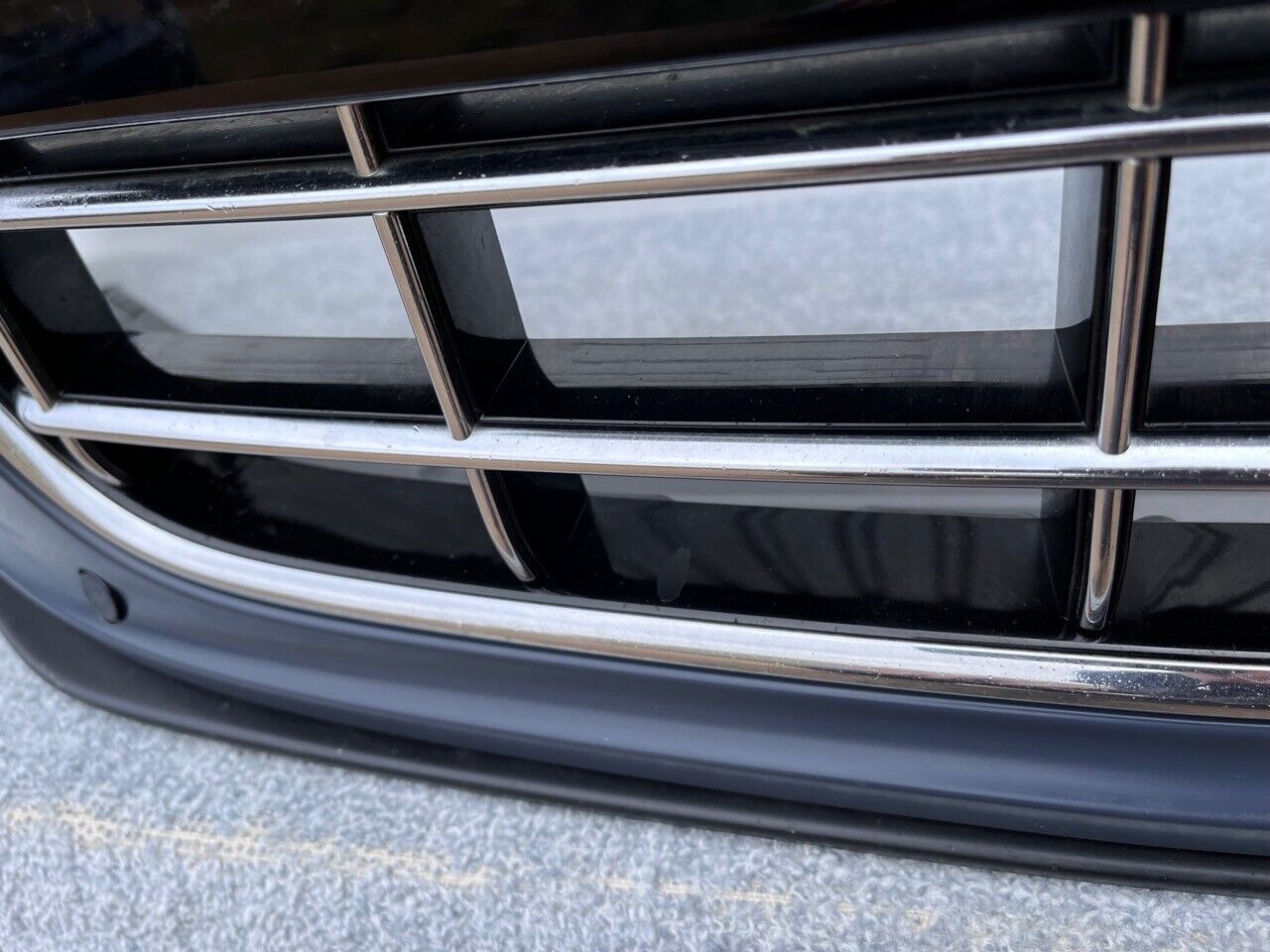 Audi R8 Plus V10 Mk1 2007-2012 Front Bumper In Primer W/grilles Genuine [a129]