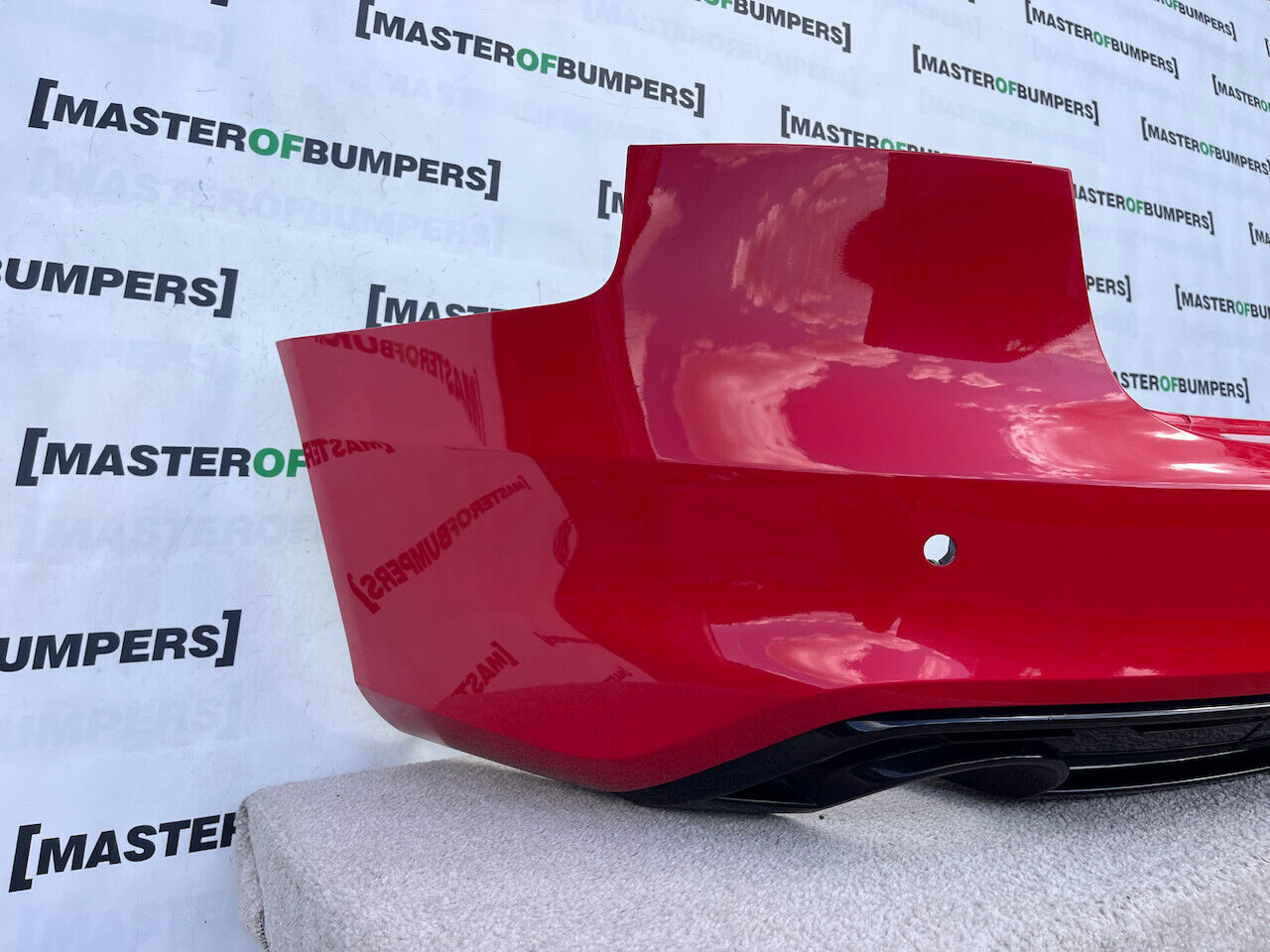 Audi A4 S Line Tfsi B8.5 Avant Only 2012-2015 Rear Bumper 4 Pdc Genuine [a639]