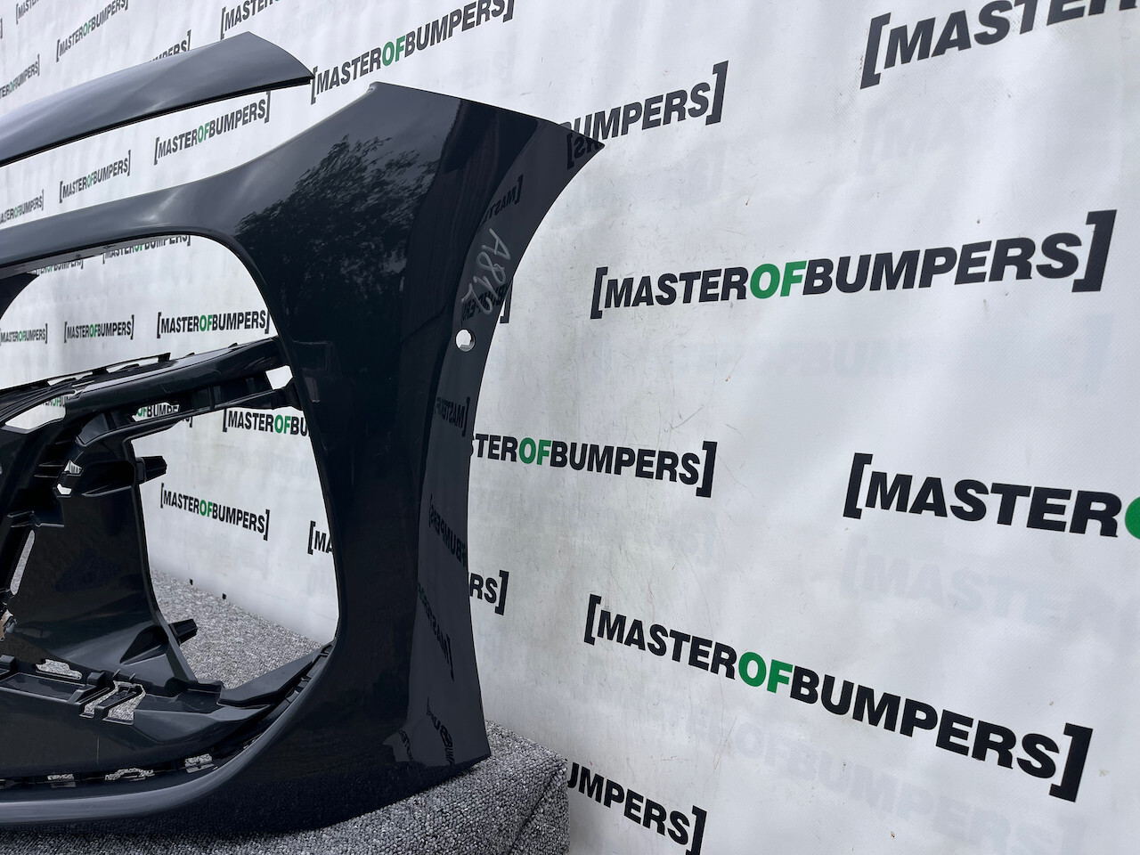 Audi A6 E Tron S Line Estate Sportback 2024-on Front Bumper 6 Pdc Genuine [a812]