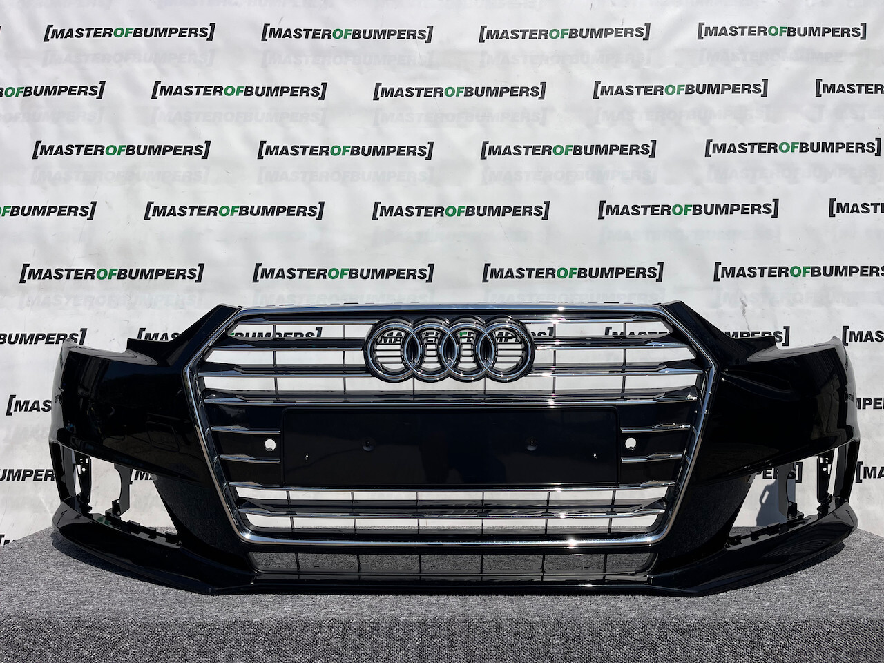 Audi A4 Se Sport B9 Saloon Avant 2016-2018 Front Bumper 4 Pdc Genuine [a859]