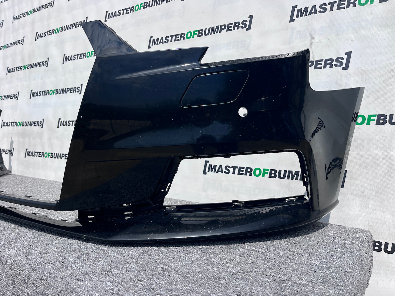 Audi A3 Se Hatchback Face Lift 2016-2019 Front Bumper 4 Pdc Genuine [a844]