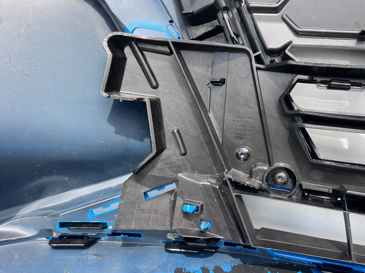 Audi A3 S Line 8y Hatchback 2020-2024 Front Bumper 6pdc Genuine [a847]