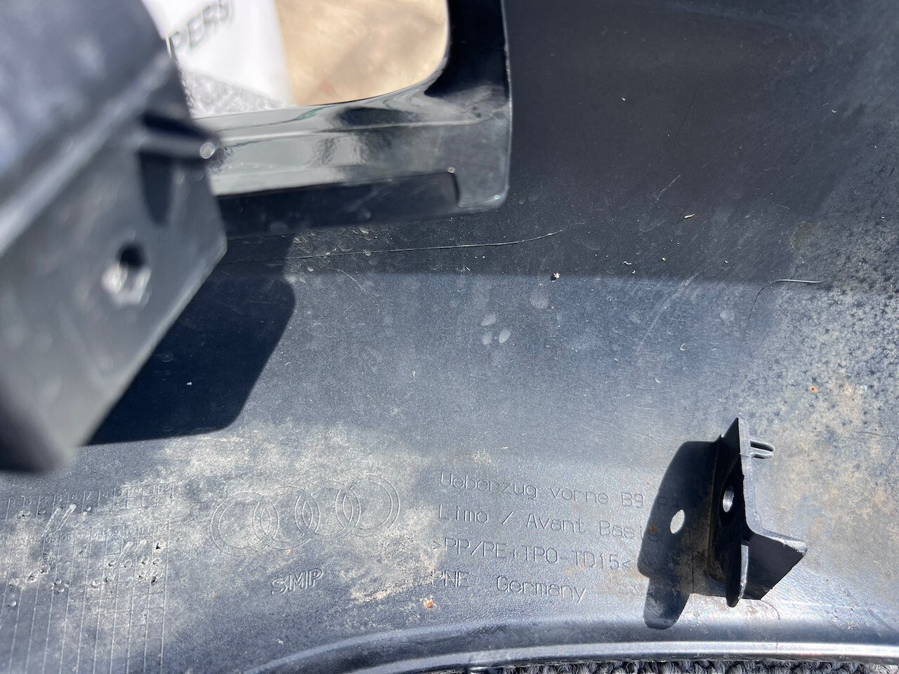 Audi A4 Sport Edition B9 Saloon Avant 2020-on Front Bumper 4 Pdc Genuine [a861]