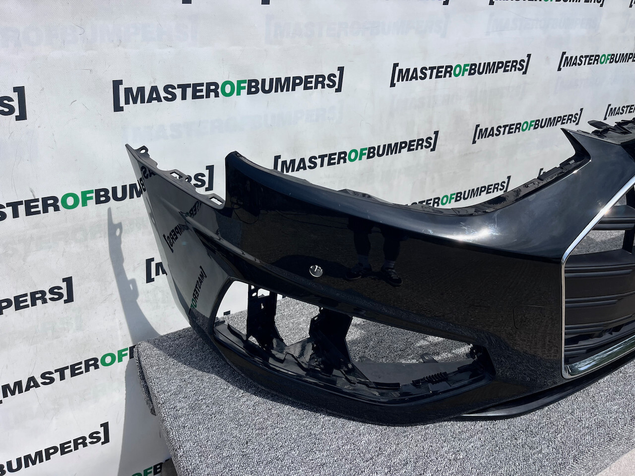 Audi A4 Sport Edition B9 Saloon Avant 2020-on Front Bumper 4 Pdc Genuine [a861]