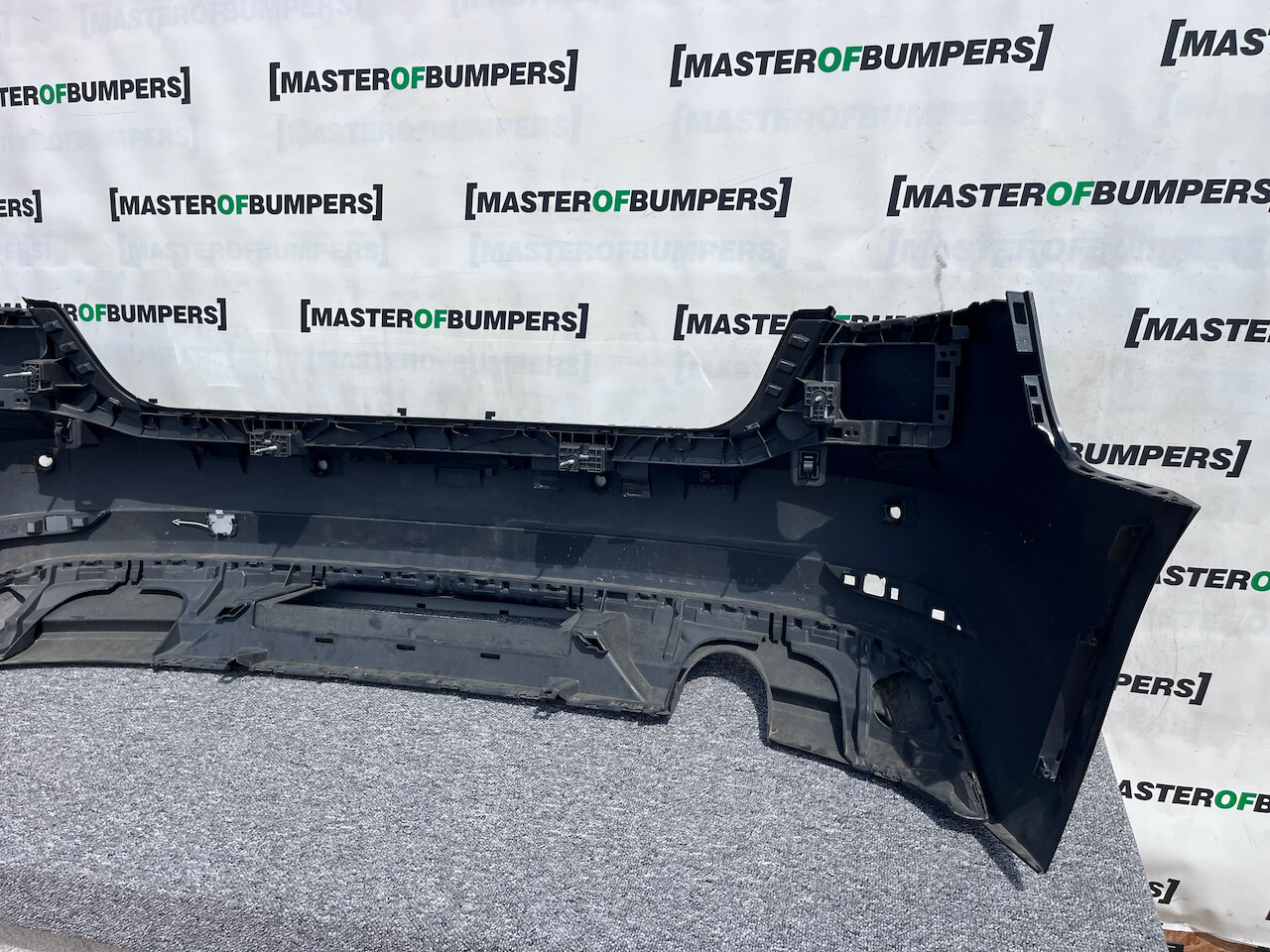Audi A3 Se Sport Hatchback Lift 2016-2019 Rear Bumper 4 Pdc Genuine [a873]