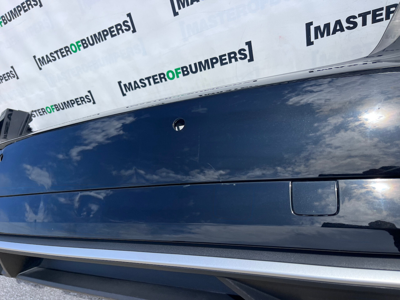 Audi A3 Se Sport Hatchback Lift 2016-2019 Rear Bumper 4 Pdc Genuine [a873]