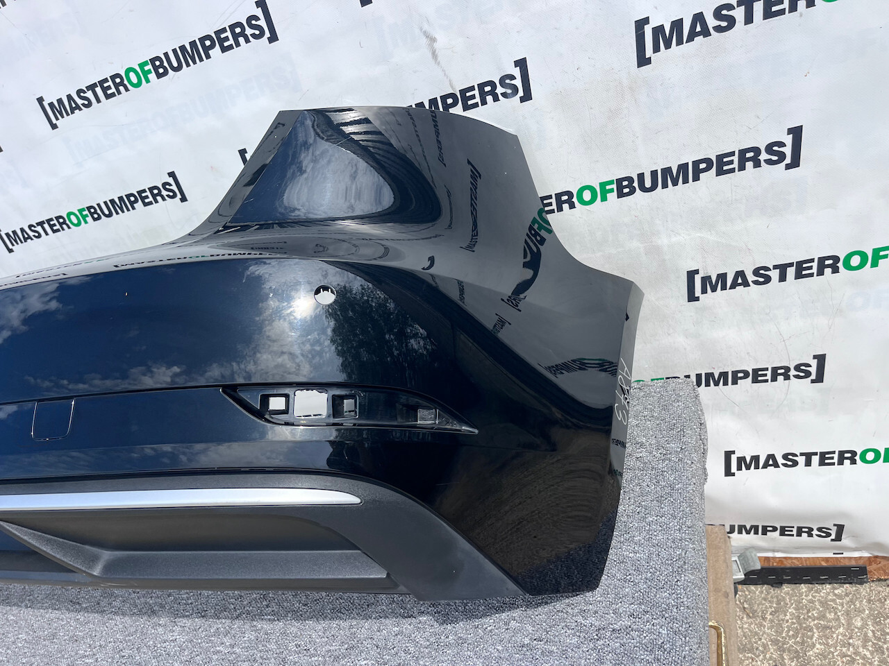 Audi A3 Se Sport Hatchback Lift 2016-2019 Rear Bumper 4 Pdc Genuine [a873]