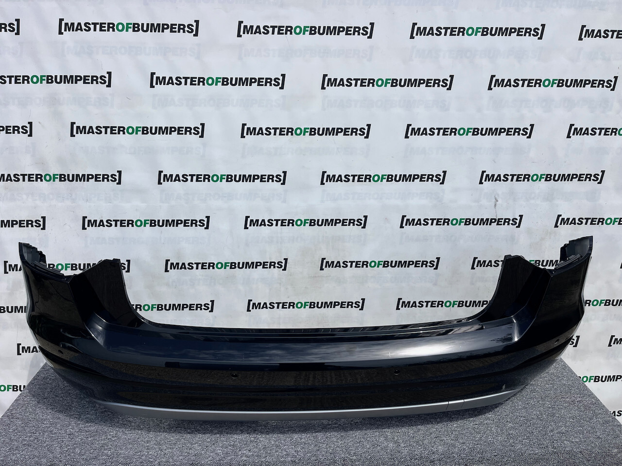 Audi Q2 Sport Tfsi Technik Suv 2017-2020 Rear Bumper 4 Pdc Genuine [a872]