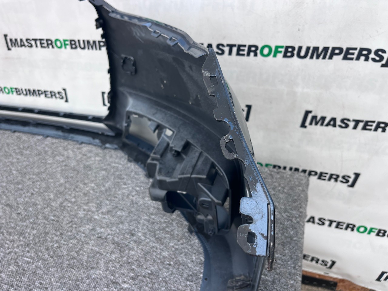 Audi A1 Se Lift Hatchback 2015-2018 Front Bumper No Pdc No Jets Genuine [a897]