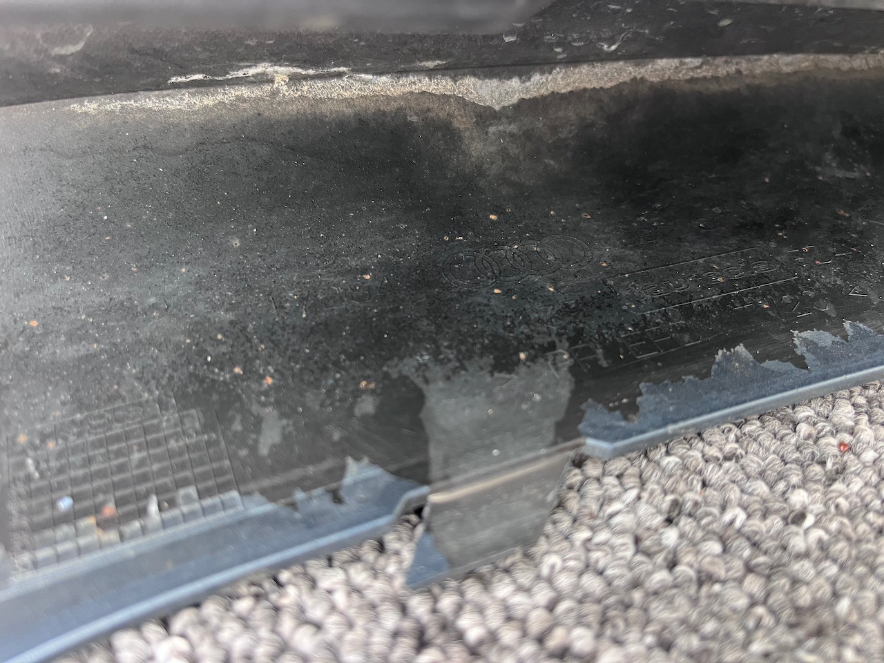 Audi A1 Se Lift Hatchback 2015-2018 Front Bumper No Pdc No Jets Genuine [a897]