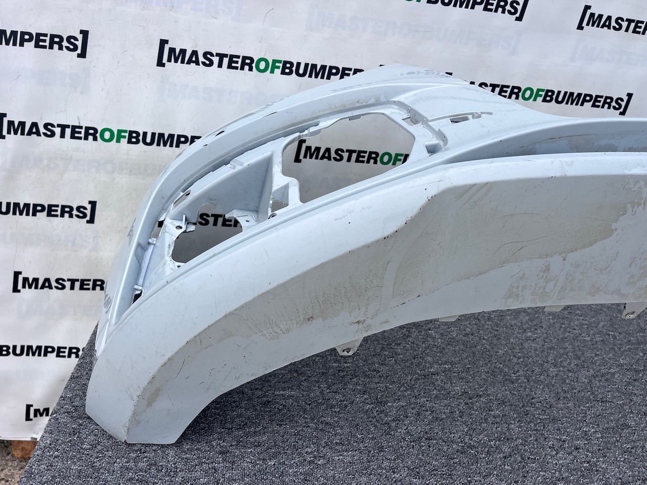 Audi Q3 S-line Suv 2011-2014 Front Bumper 4 Pdc Genuine [a903]