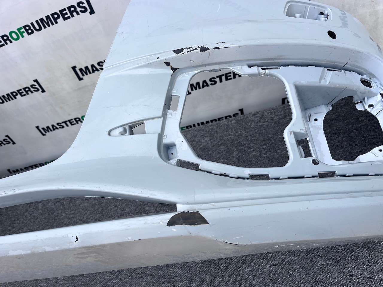 Audi Q3 S-line Suv 2011-2014 Front Bumper 4 Pdc Genuine [a903]