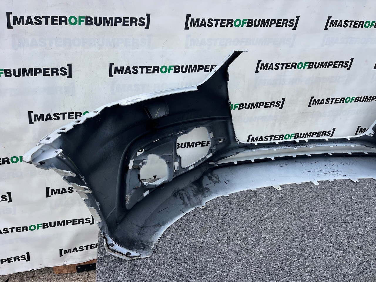 Audi Q3 S-line Suv 2011-2014 Front Bumper 4 Pdc Genuine [a903]