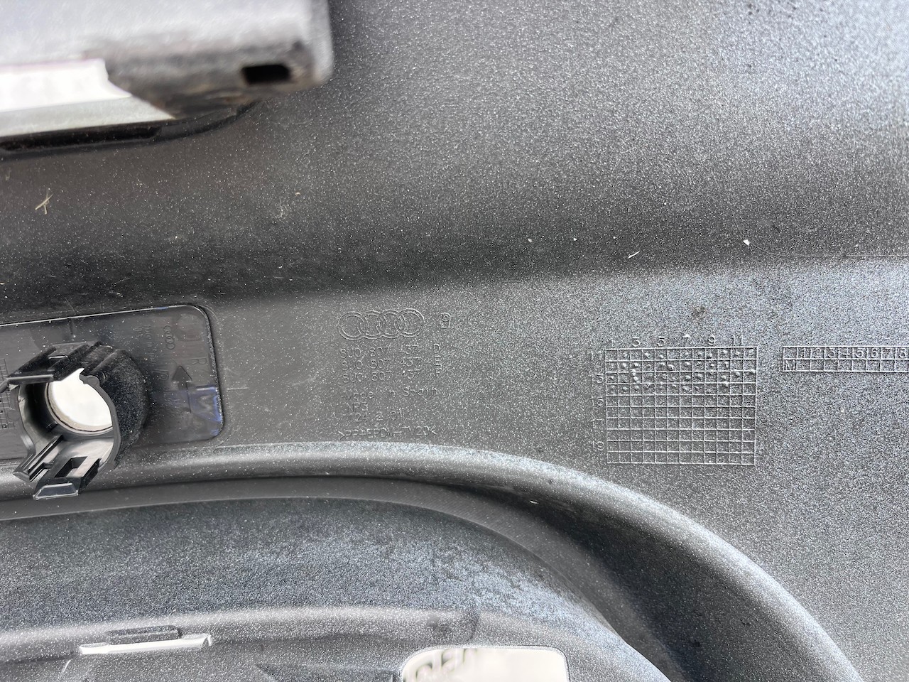 Audi Q3 S-line Suv 2011-2014 Front Bumper 4 Pdc Genuine [a903]