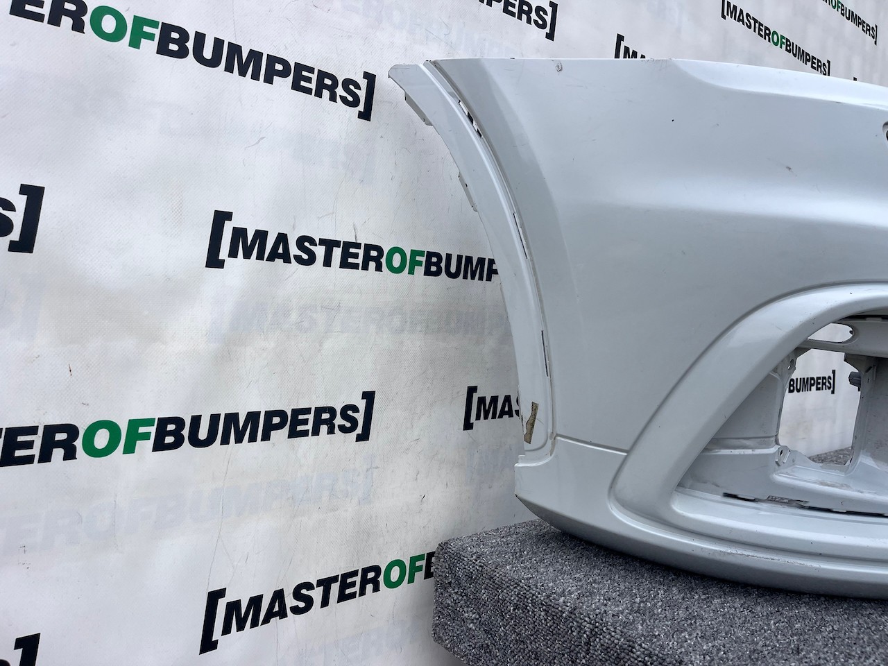 Audi Q3 S-line Suv 2011-2014 Front Bumper 4 Pdc Genuine [a903]