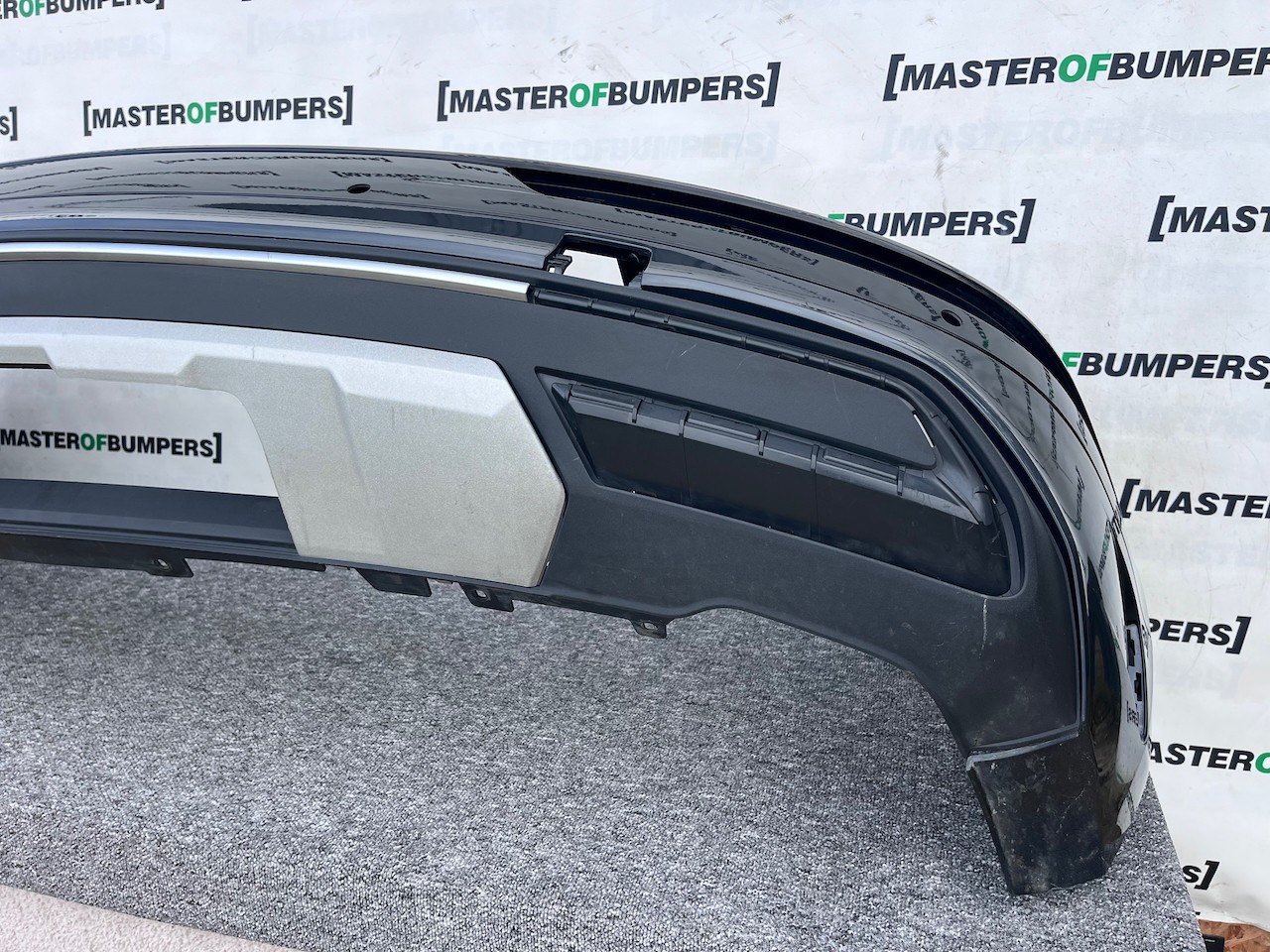 Audi Q5 Sport Basic Se Mk 2020-2024 Rear Bumper W/ Diffuser 6 Pdc Genuine [a815]