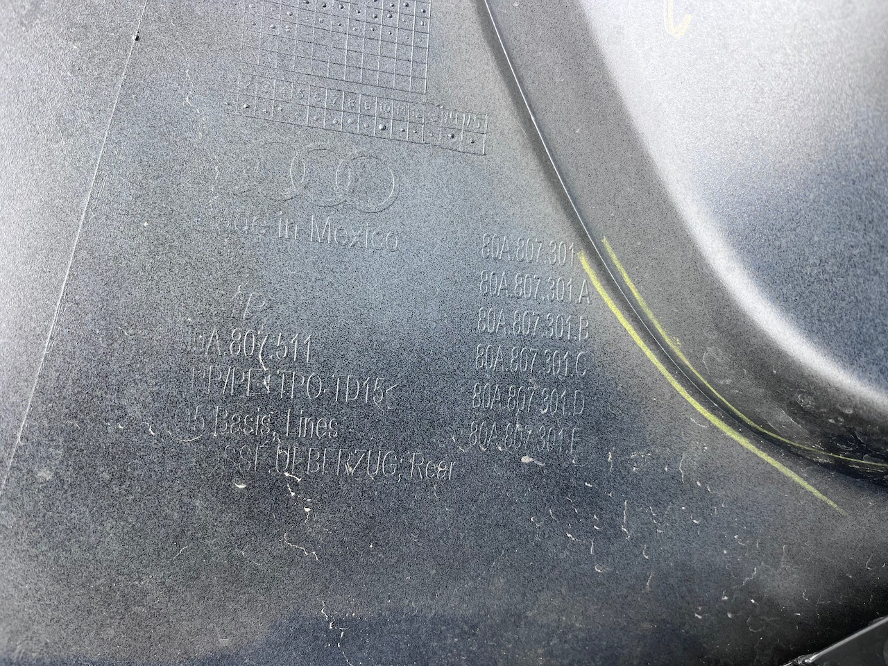 Audi Q5 Sport Basic Se Mk 2020-2024 Rear Bumper W/ Diffuser 6 Pdc Genuine [a815]