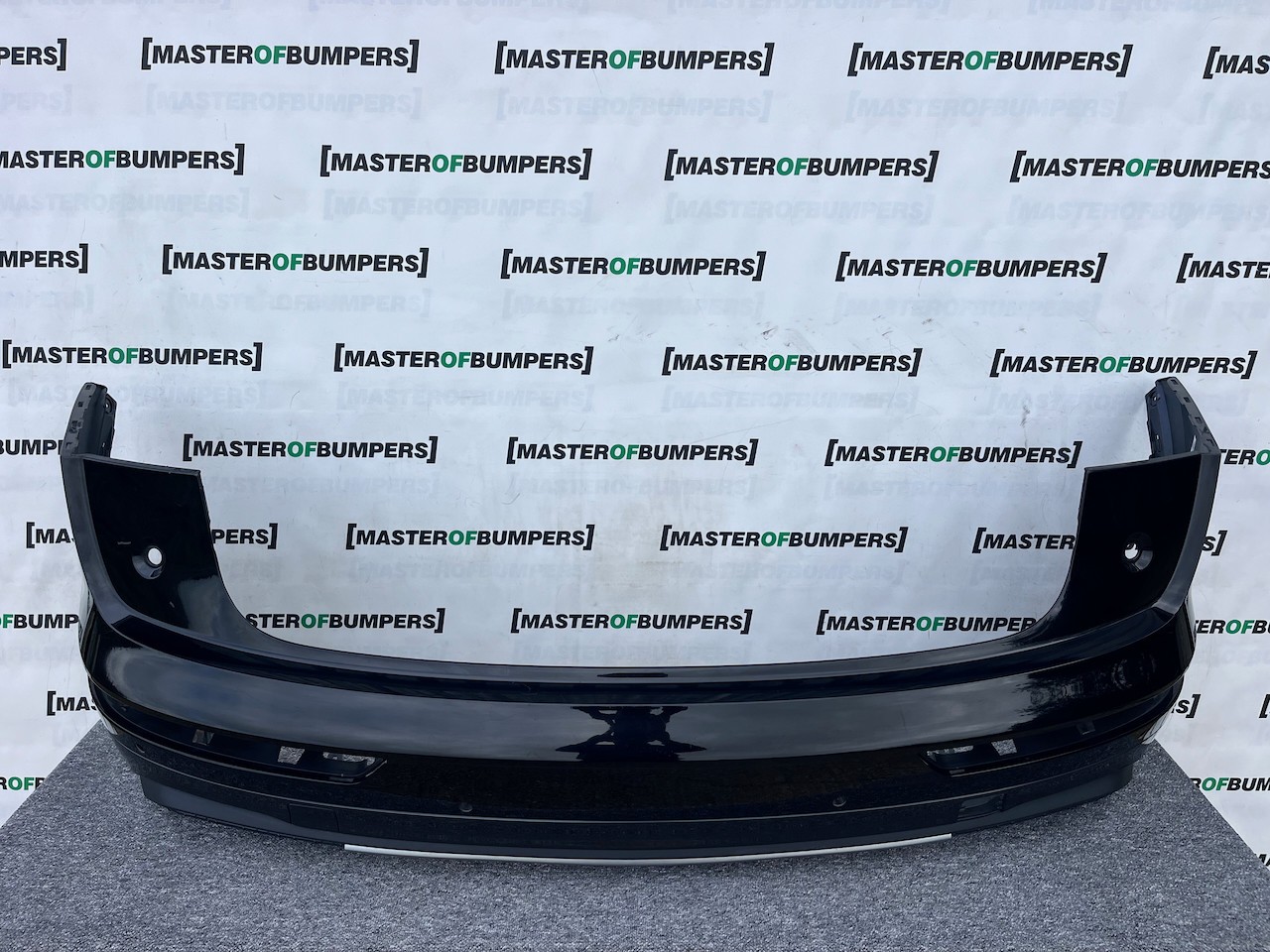Audi Q5 Sport Basic Se Mk 2020-2024 Rear Bumper W/ Diffuser 6 Pdc Genuine [a815]