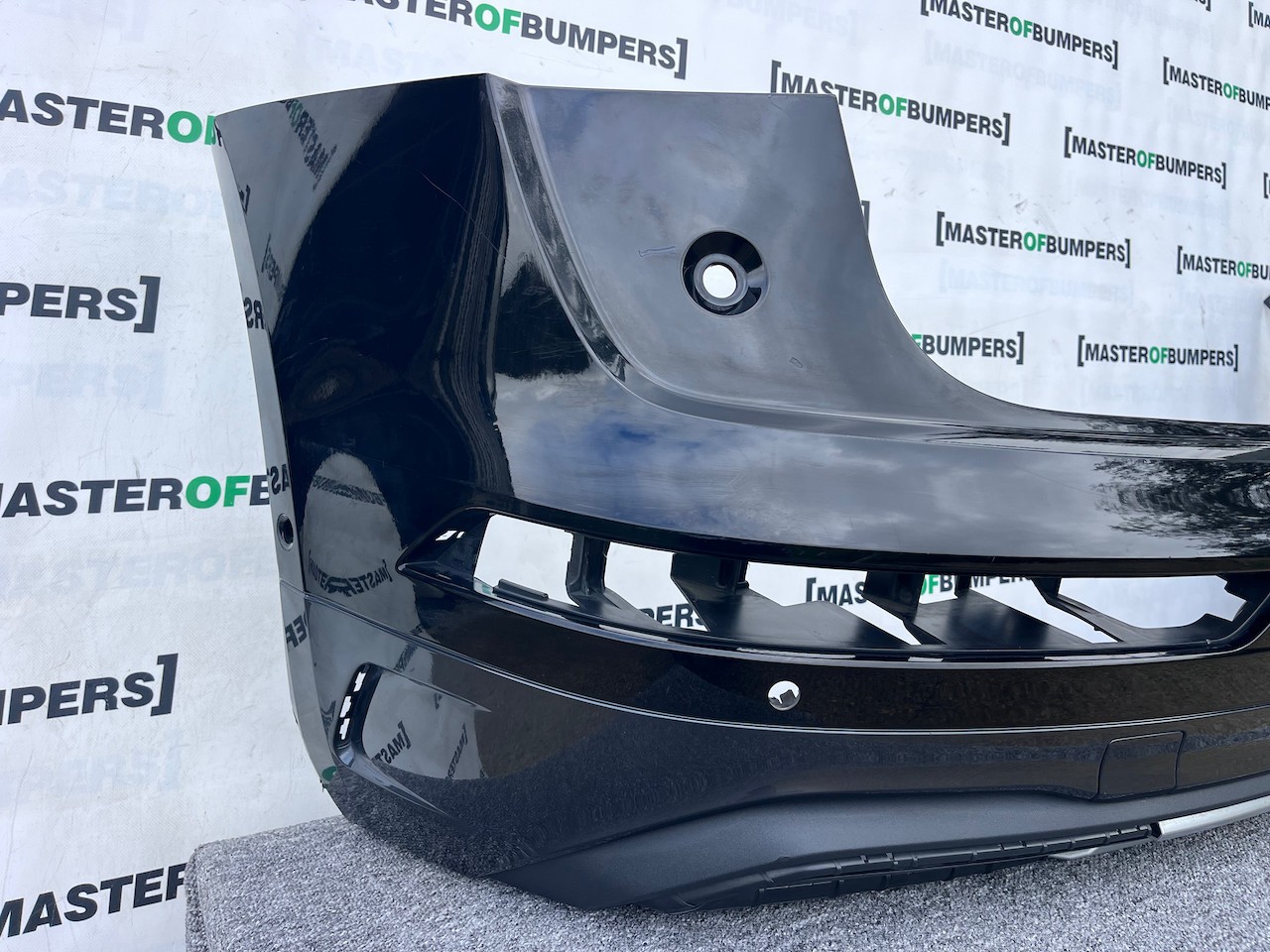 Audi Q5 Sport Basic Se Mk 2020-2024 Rear Bumper W/ Diffuser 6 Pdc Genuine [a815]