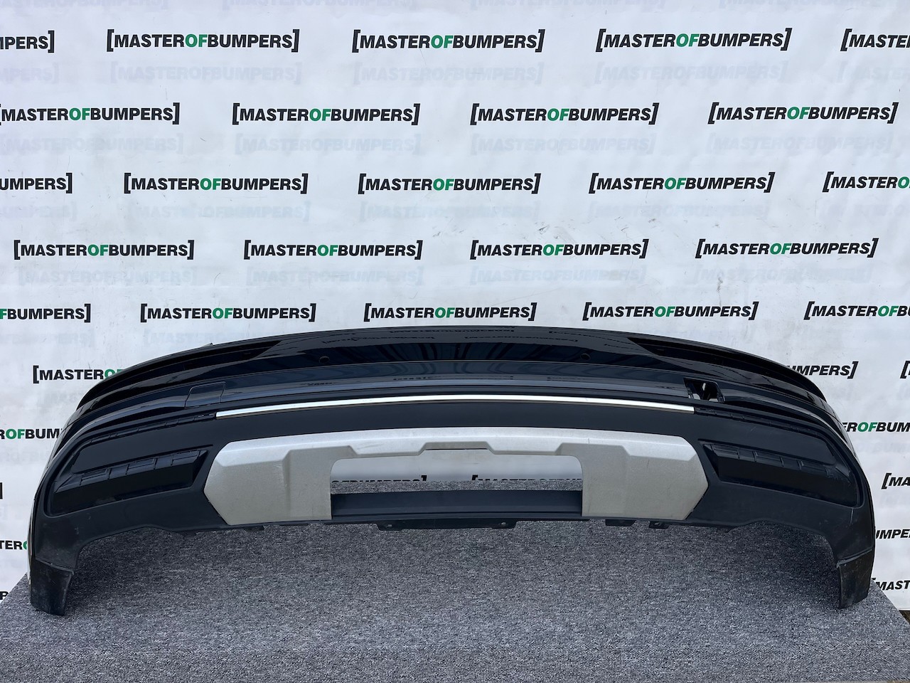 Audi Q5 Sport Basic Se Mk 2020-2024 Rear Bumper W/ Diffuser 6 Pdc Genuine [a815]