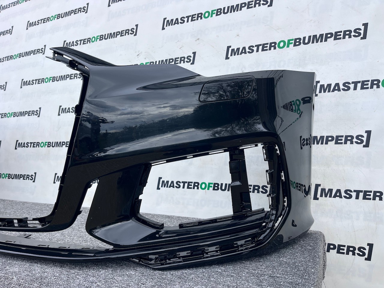 Audi A6 S-line C8 Saloon Estate 2019-2024 Front Bumper 6 Pdc Genuine [a825]