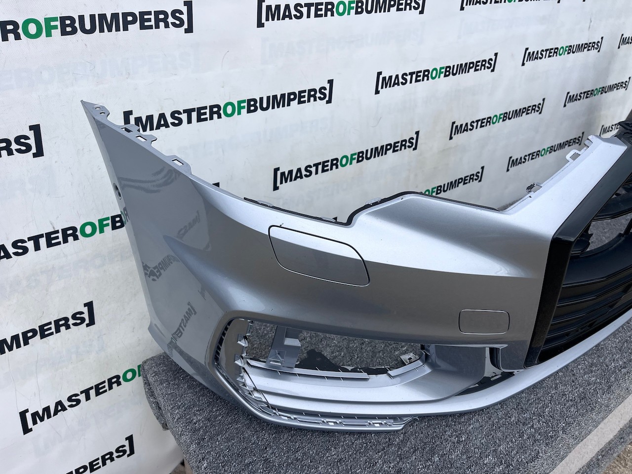 Audi A6 S-line C8 Saloon Estate 2019-2024 Front Bumper 6 Pdc Genuine [a826]