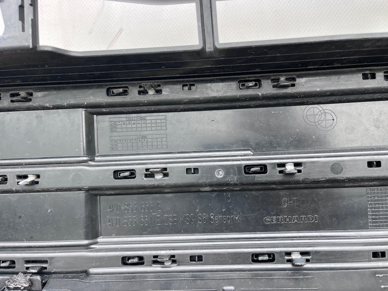 Audi S6 A6 S-line C8 Saloon Estate 2019-2024 Front Bumper 6 Pdc Genuine [a832]