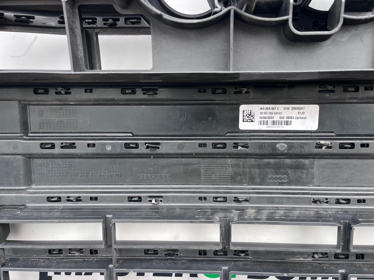 Audi S6 A6 S-line C8 Saloon Estate 2019-2024 Front Bumper 6 Pdc Genuine [a833]