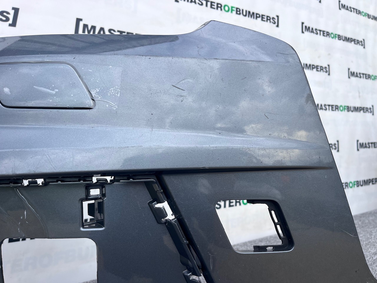 Audi Q3 Se Edition Suv 2015-2018 Front Bumper 4 Pdc Genuine [a842]