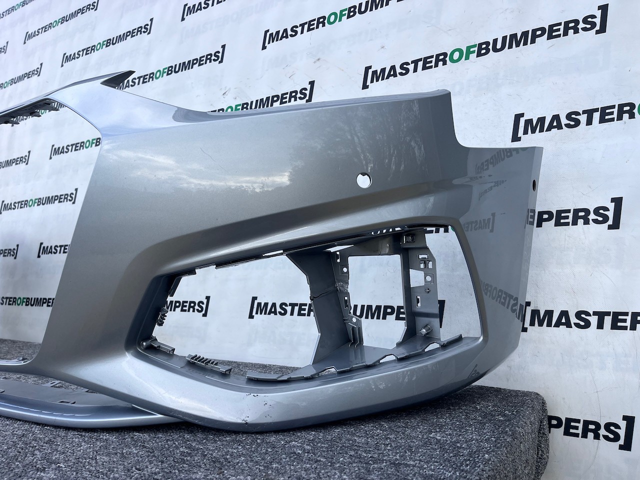 Audi A4 Sport B9 Lift Saloon Estate 2019-2024 Front Bumper 6 Pdc Genuine [a847]