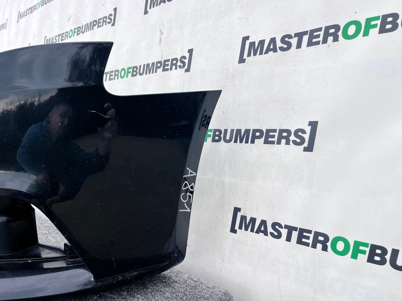 Audi A4 Se B8 Saloon Estate 2008-2011 Front Bumper No Pdc Genuine [a851]