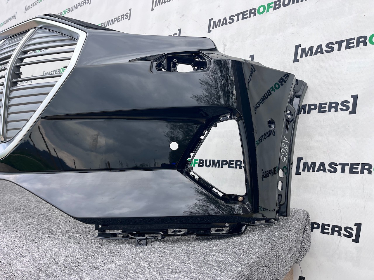 Audi E-tron Technik 55 Tfsi 2019-2022 Front Bumper 6 Pdc Genuine [a865]